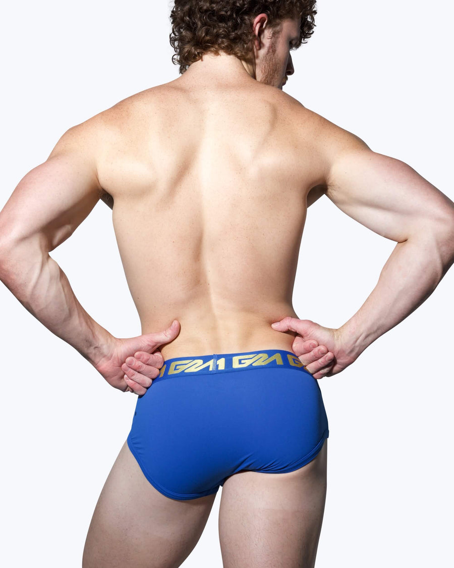 Santorini Brief