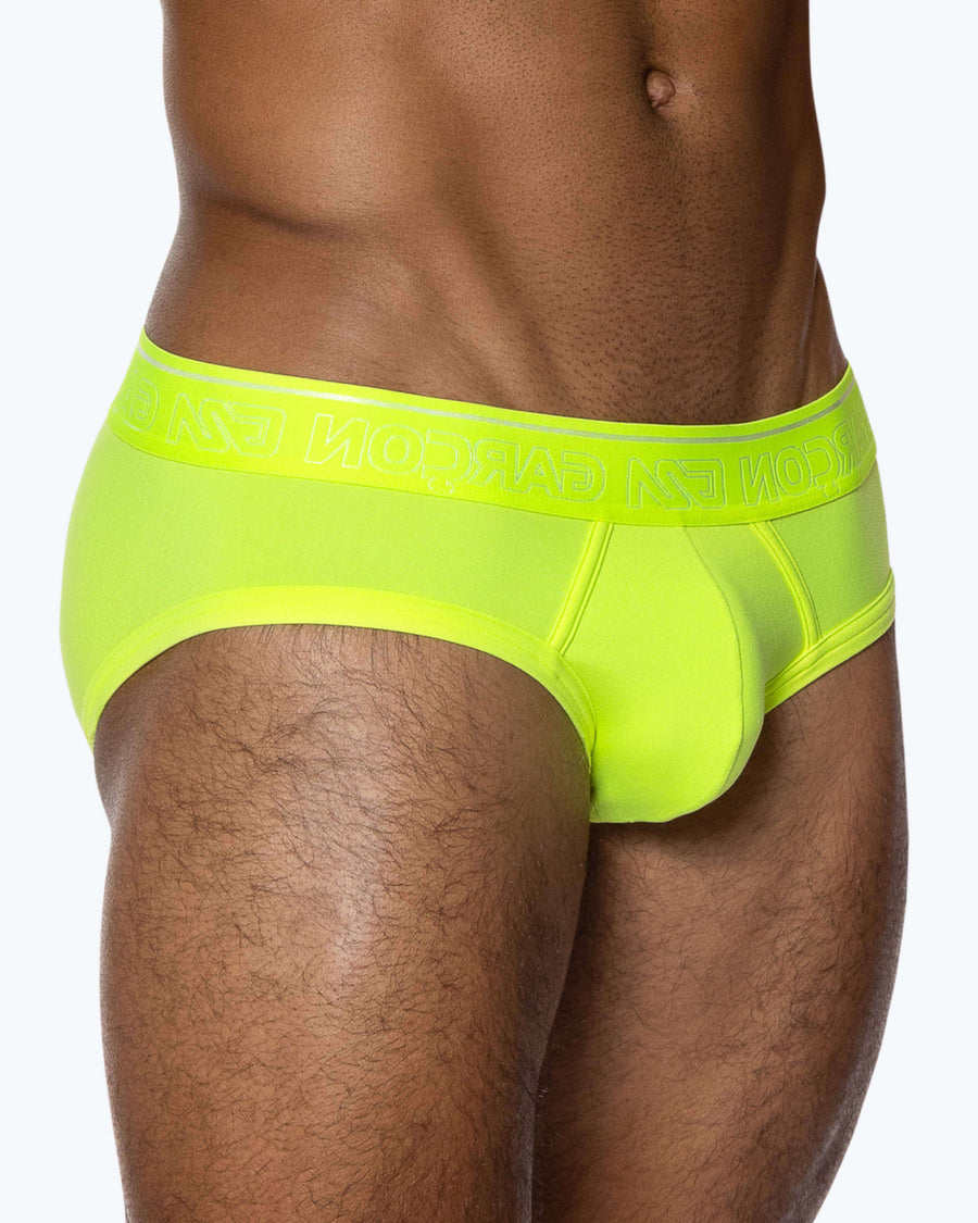 Should these be underwear worn by Pit Crew on Rupaul's drag race